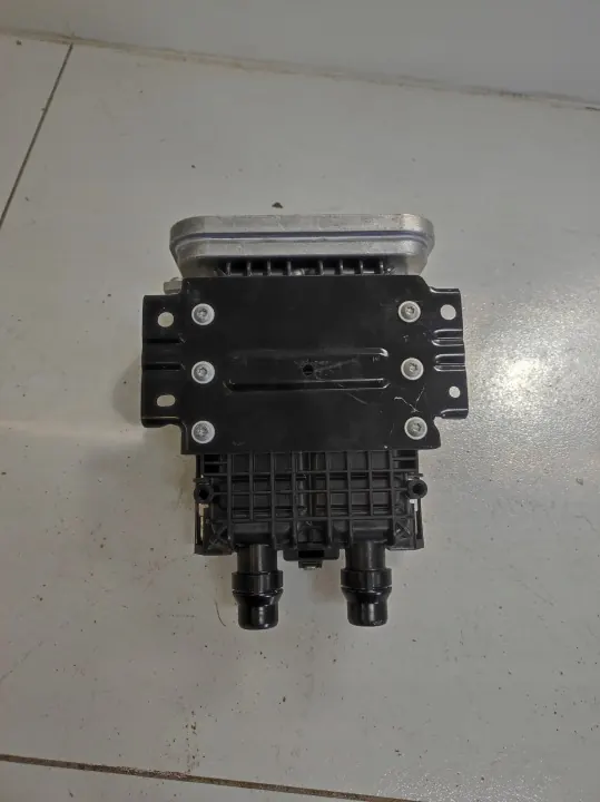 Bouton de chauffage liquide OEM CGA22189302 VinFast VF9 image 7