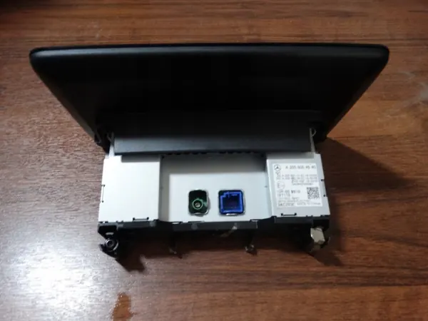 Écran navigation OEM A2059004940 pour Mercedes W205 image 3