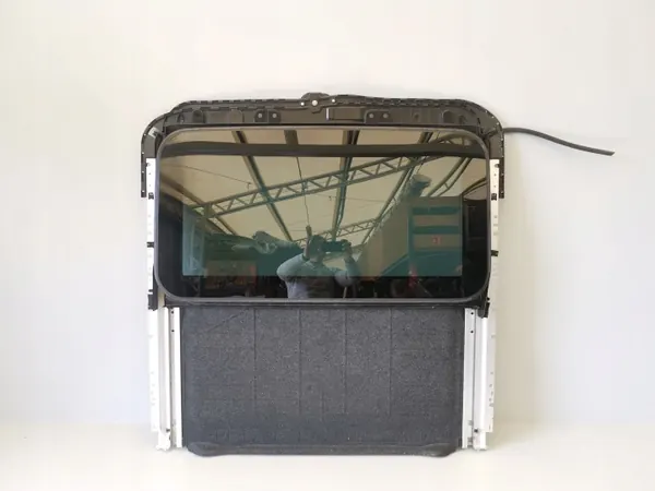 Techo Solar Panorámico OEM 7707220 para Mazda CX-5 image 2