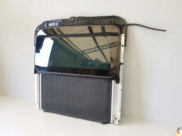 Techo Solar Panorámico OEM 7707220 para Mazda CX-5 image 3