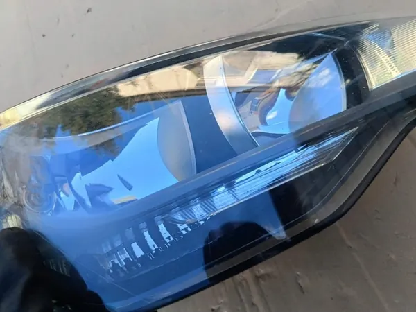 Faros delanteros derecho Audi A1 2010-2014 OEM image 5