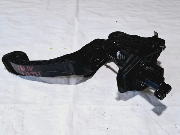 Kupplungspedal Pumpe SEAT Ibiza IV 1.2 TSI 2015-2017 image 4