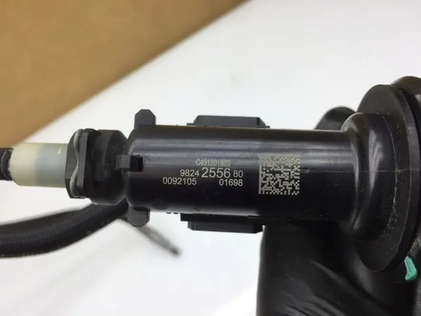 Koppelpomp & Slang OEM 9824255680 voor Peugeot 208 II image 3