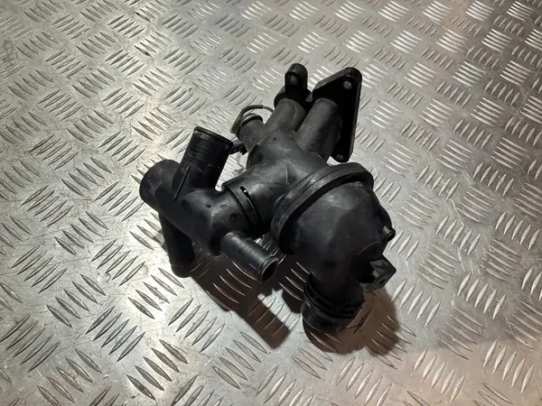 RANGE ROVER EVOQUE CARCASA TERMOSTATO 2.0D G4D3-8575-BC image 2