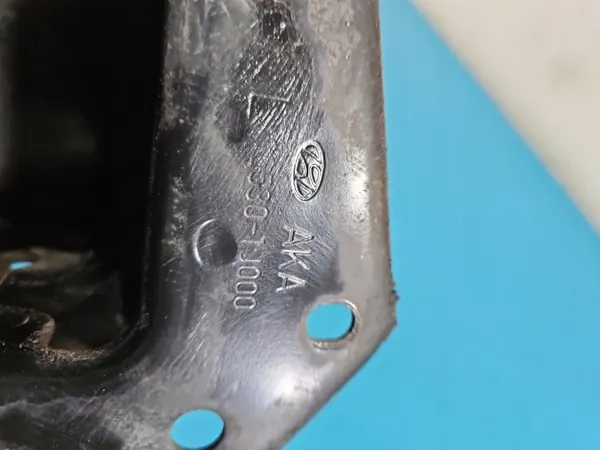 Renfort pare-chocs avant OEM 86530-1J000 Hyundai i20 image 7