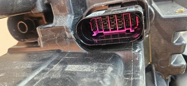 Skoda Kodiaq FULL LED Esquerda 566941015E image 8