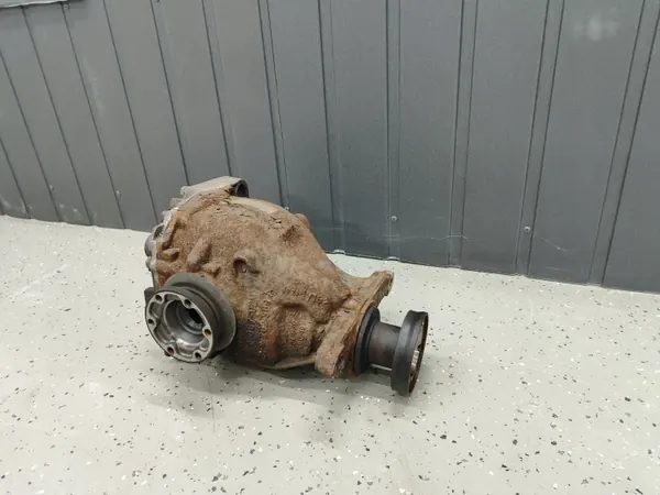 Rear Differential BMW 5 E60 E61 7560602 image 4