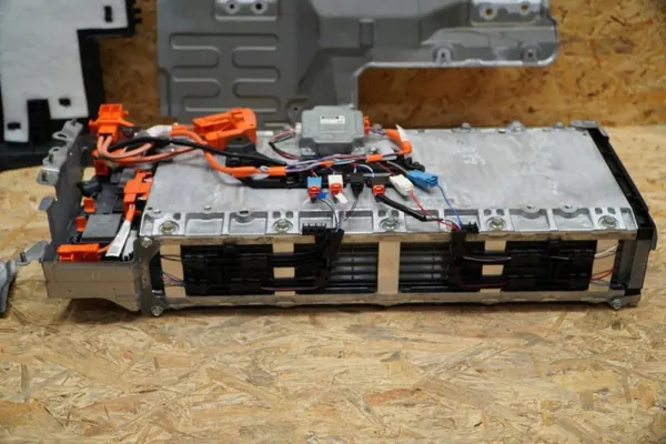 Batterie Lexus LBX Hybride OEM G9280-52103 - 0km Neuve image 10