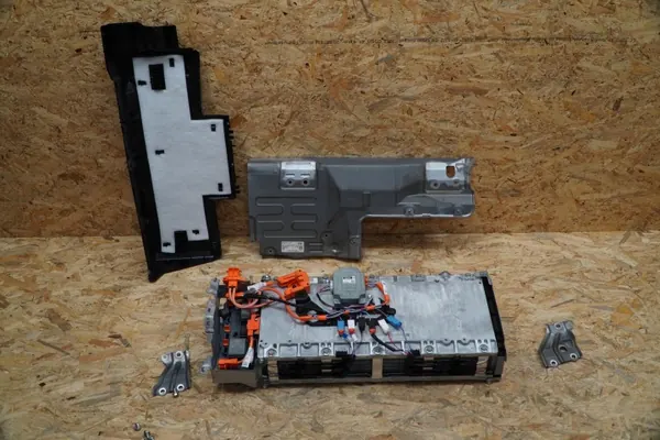 Batterie Lexus LBX Hybride OEM G9280-52103 - 0km Neuve image 9