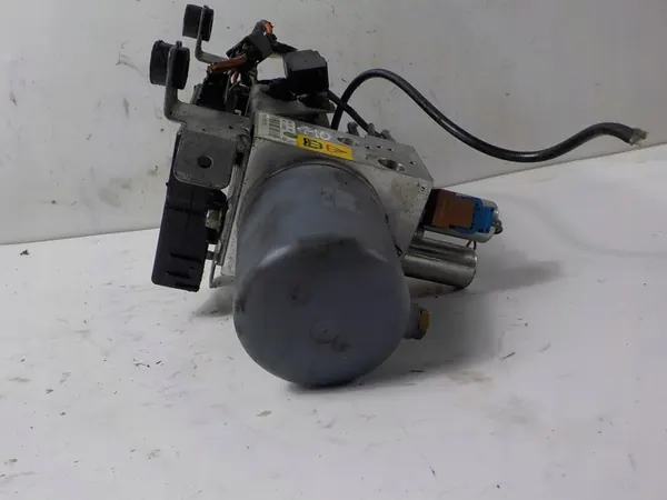 POMPE DE TOIT RENAULT MEGANE II CABRIO image 2