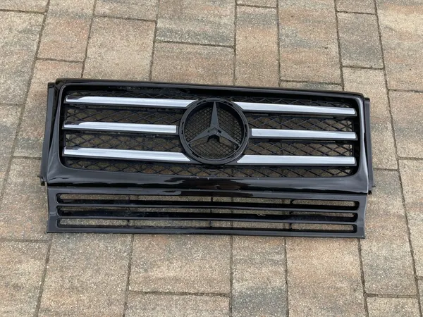 Mercedes G-Klass W463 Grill OEM A4638880051GKLASA image 2