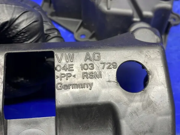 Öljypumppu VW Golf VII Polo V 1.4 TSI CXS 04E103464K image 8