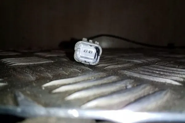 ABS-sensor Achter Links CITROËN DS4 1.6L Diesel image 2