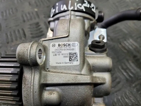 Brandstofpomp Alfa Romeo Giulia 2.2 D M-JET 55272459 image 3