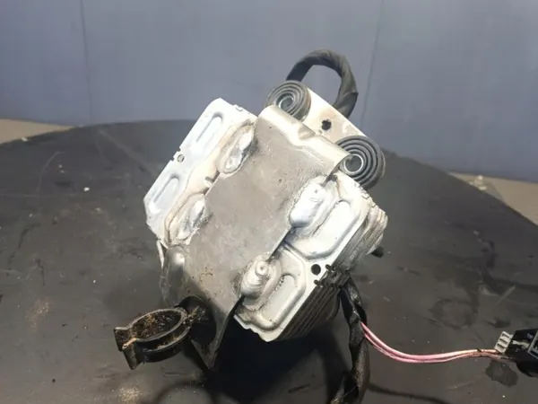 Mercedes E-Klasse W213 Verwarmingsradiator OEM A2138306801 image 7
