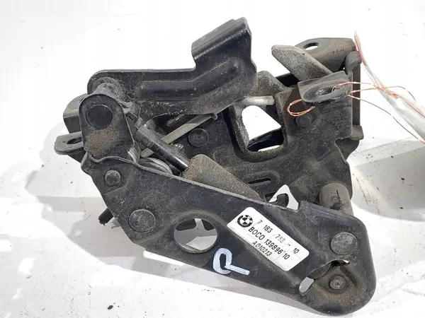 Höger Motorhuvslås BMW F07 Hatchback 7183762 09-17 image 2