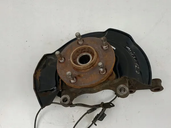 2015 Toyota Prius+ Mozzo Ruota Posteriore image 7