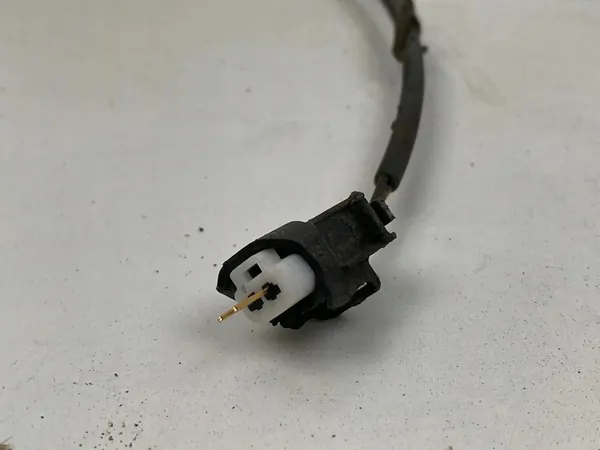 2015 Toyota Prius+ Mozzo Ruota Posteriore image 8