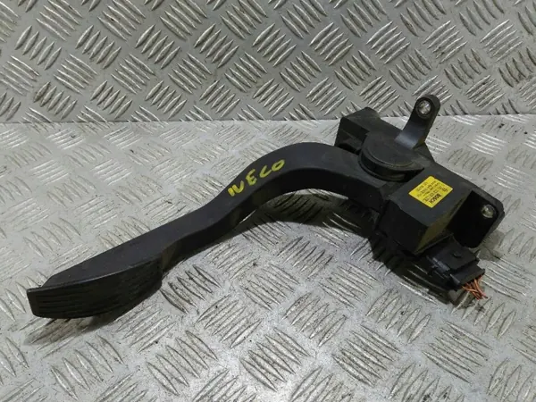 Gaspedaal OEM 0281002632 voor Iveco Daily image 2