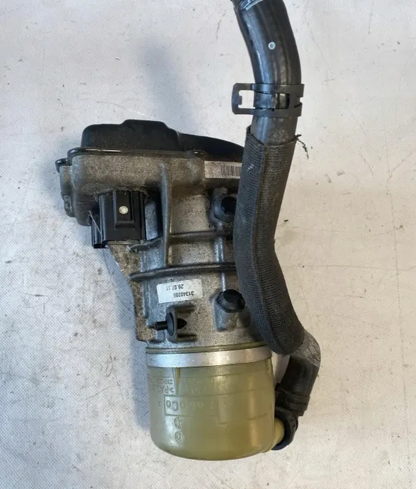 Pompe de direction OEM 31340205 pour Volvo V60/S60 image 5