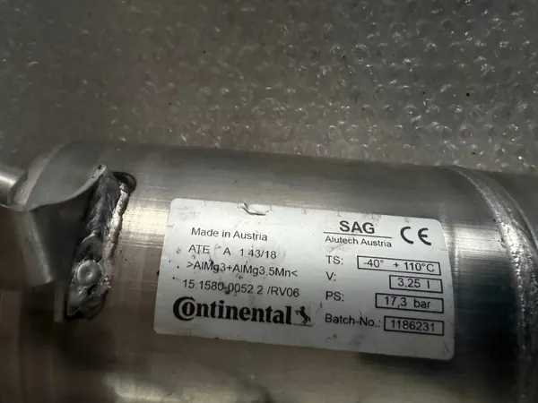 Tanque de ar OEM 31360726 para Volvo XC90 II - Usado image 3