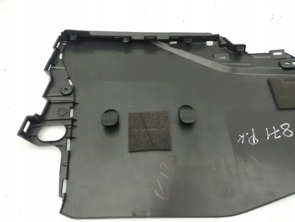 Mazda CX-30 2023 Tunnel-Seitenabdeckung OEM DFR564362 image 7