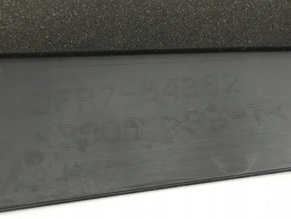 Mazda CX-30 2023 Tunnel-Seitenabdeckung OEM DFR564362 image 8
