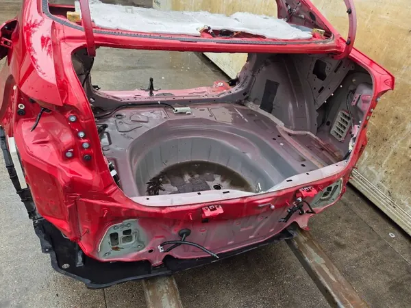 Panneau latéral arrière Toyota Corolla E21 OEM 0000099 image 9