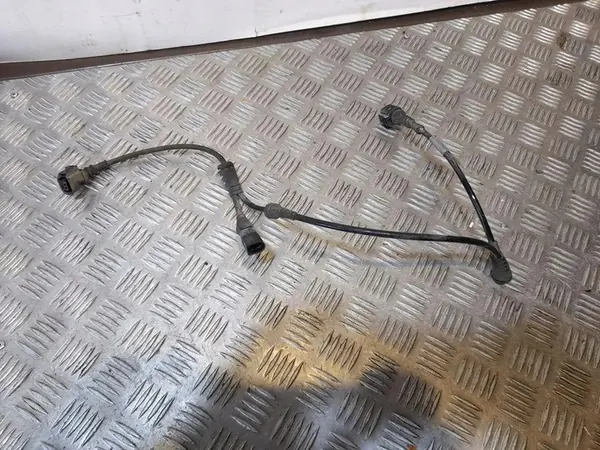 Capteur ABS Avant Porsche Panamera 970 97061273300 image 1