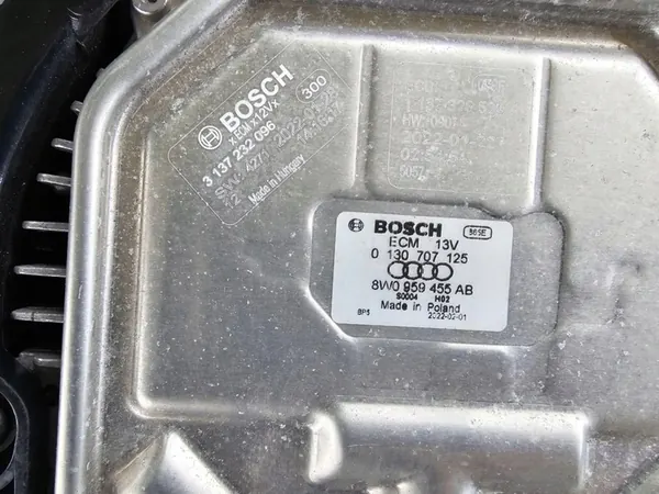 Radiadores de refrigeración con ventiladores Audi A8 D5 60 TFSI e quattro image 8