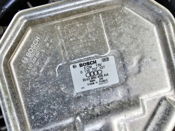 Radiadores de refrigeración con ventiladores Audi A8 D5 60 TFSI e quattro image 9