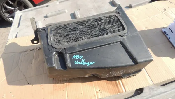 Dodge OE Interieurfilterhuis voor Challenger 2017 image 3