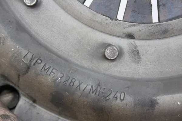 Kytkinpaketti PORSCHE BOXSTER 2.7L 2007 OEM 98611401206 image 4