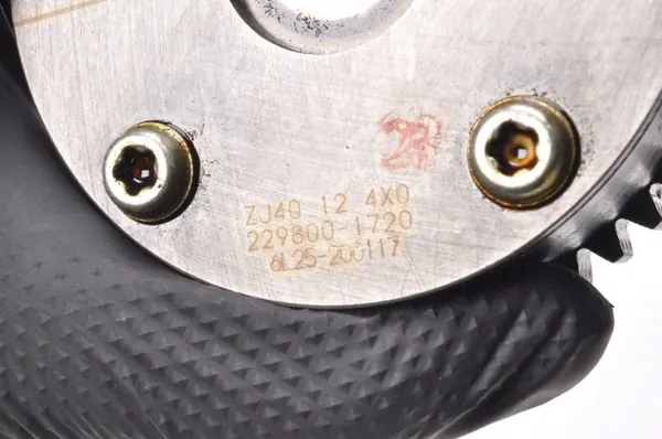 Mazda 2 DE 1.3 Vaihteleva Venttiilikammio OEM 229800-1720 image 4