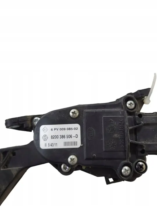 Gaspedaal DACIA LOGAN MCV 1.5L diesel 2010 OEM 8200386506 image 2