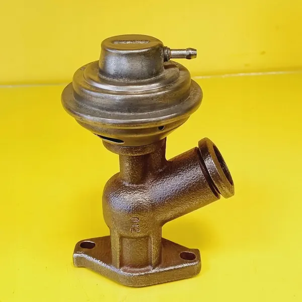 Válvula EGR Citroen Xsara Picasso 2.2 HDI 72284300 image 4