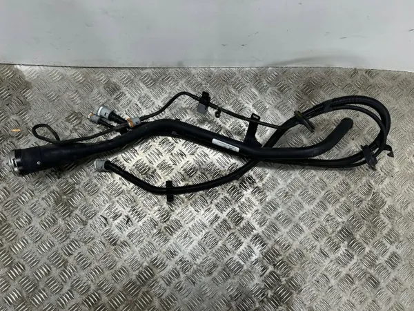 Cuello de llenado OEM 09086990900 para Dodge Hornet image 2