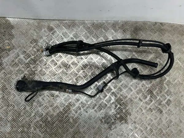 Cuello de llenado OEM 09086990900 para Dodge Hornet image 4