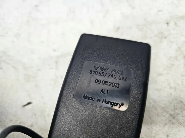 OEM 8V0857740 8V0857807 Bakre bältesspänne Audi A3 8V image 4