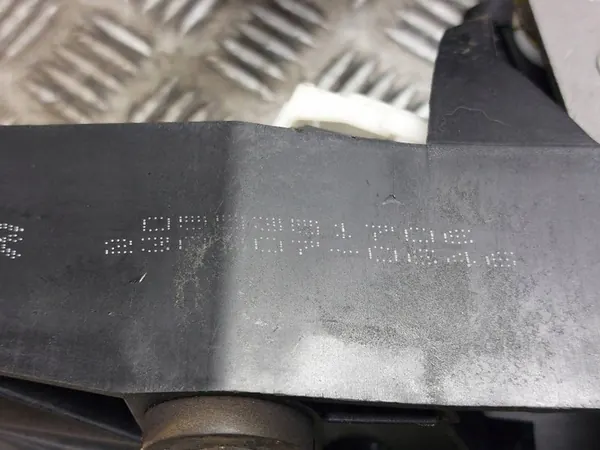 Vaihdepyörä + Kaapelit Opel Astra H 1.3 CDTI 55350346 image 5