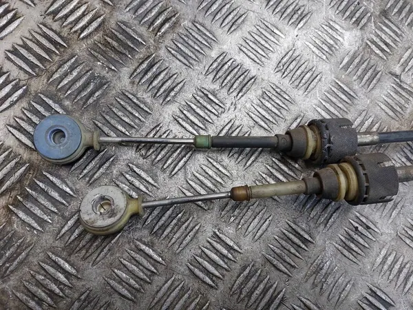 Vaihdepyörä + Kaapelit Opel Astra H 1.3 CDTI 55350346 image 7