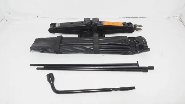 OEM 995504KH0B tunkkiavain Nissan Navara Renault Alaskan image 3