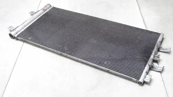 Condenseur A/C BMW X1 F48 OE 9271207 image 2