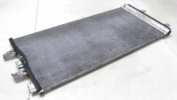 Condenseur A/C BMW X1 F48 OE 9271207 image 4