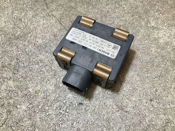 Radar Mercedes-Benz OEM 0203302312 para 2.1L Diesel image 3