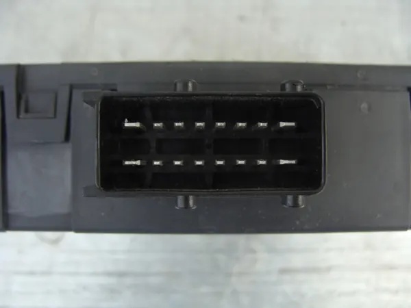 Módulo control puerta OEM 9659970380 Peugeot 1007 2004-2009 image 6