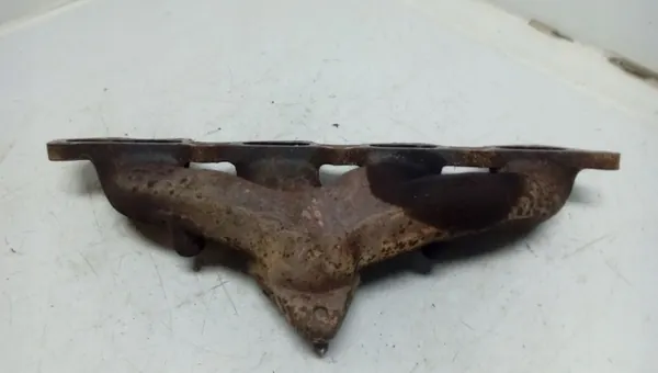 Mitsubishi L200 Pakoputken keräin OEM JUR71679 image 3