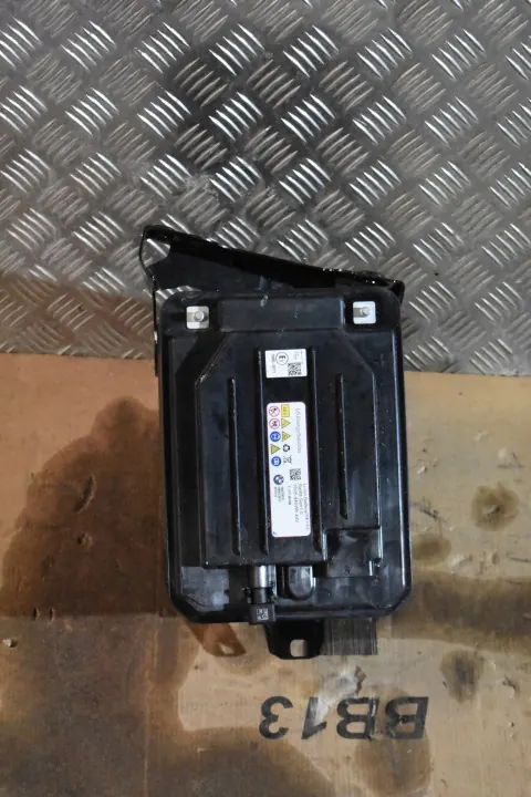 Batería de arranque OEM 8780519 para BMW G01 G02 image 2