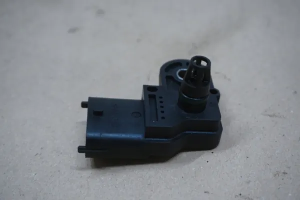 Capteur Pression Turbo Suzuki OEM G.VITARA II 1.9 DDIS image 5