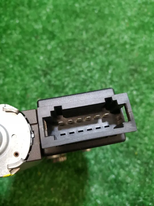 Moteur de toit ouvrant VW EOS OEM 1Q0959591C image 3